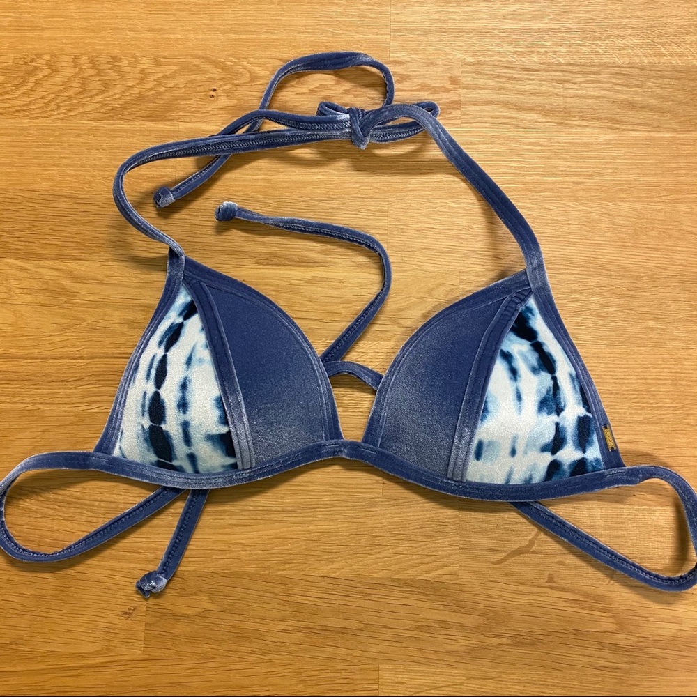 Victoria’s Secret PINK Velvet Bikini Top - L